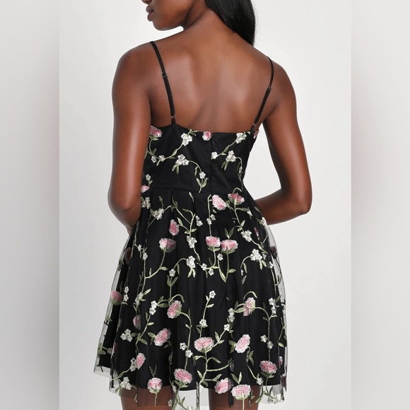 Lulus Naturally Charming Black Floral Embroidered Bustier Mini Dress Med - Picture 2 of 7
